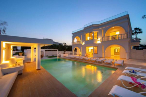 White Goose Villa